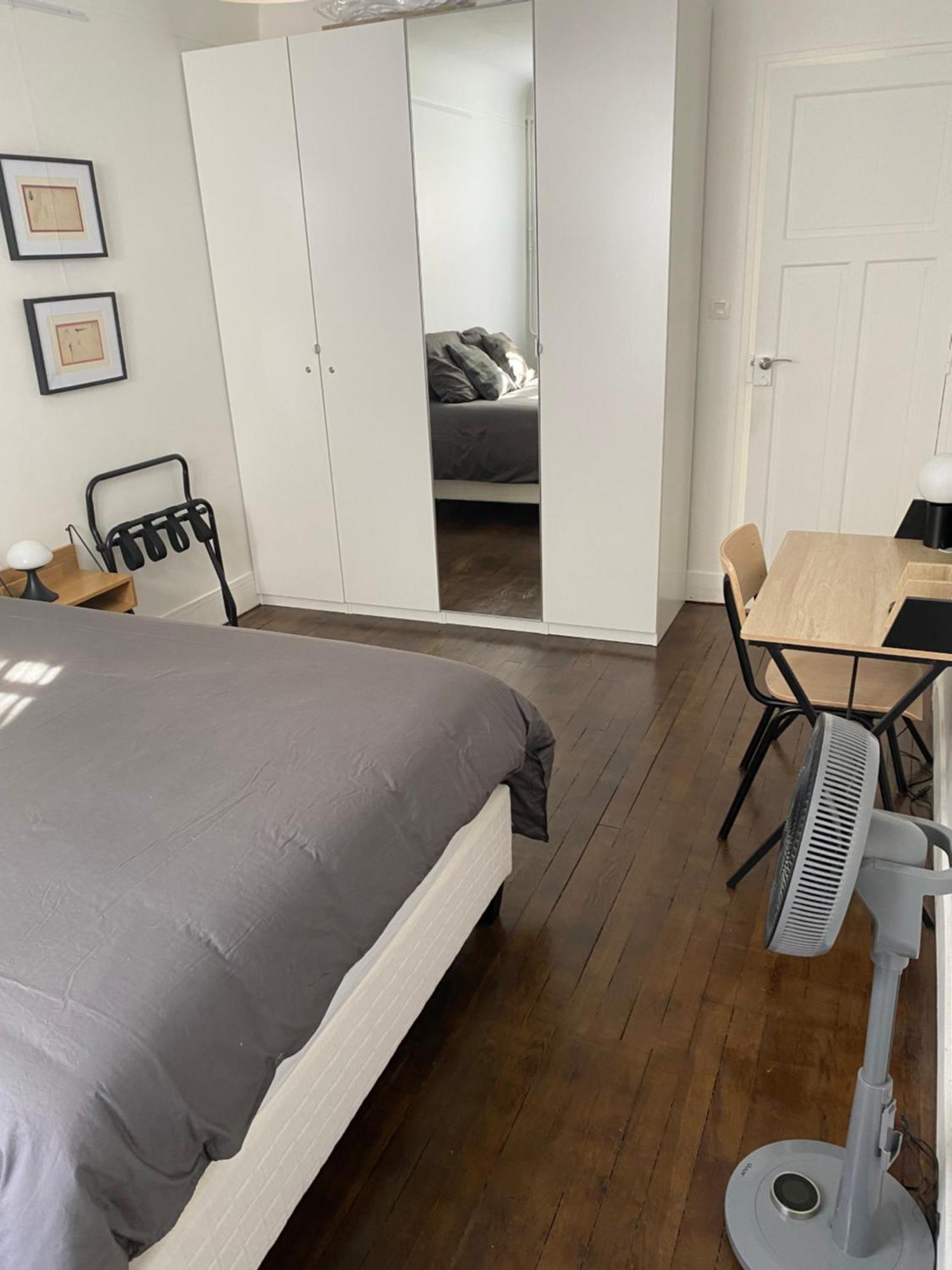 Chambre Double avec Salle de Bains Commune